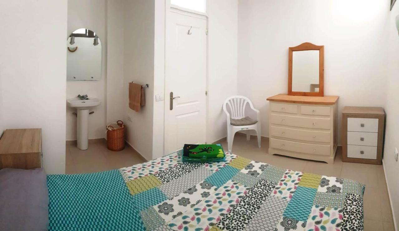 Seaview Apartment Near The Beach Плая-де-лас-Америкас Экстерьер фото