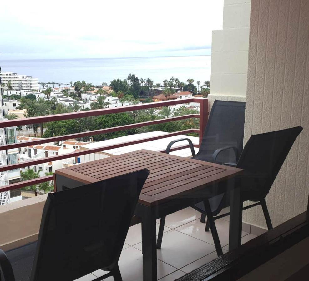Seaview Apartment Near The Beach Плая-де-лас-Америкас Экстерьер фото